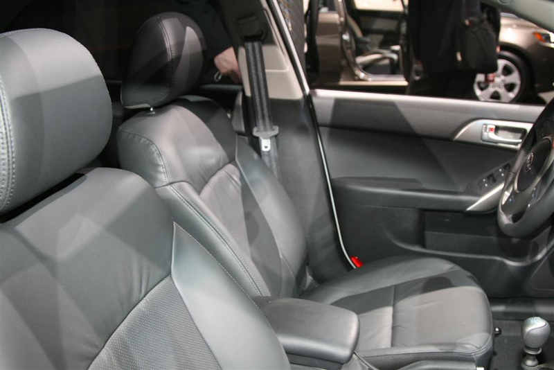 Illustration for article titled 2010 Kia Forte: Live In Chicago